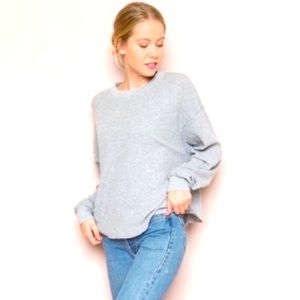 ❤️ Brandy Melville Grey Ribbed Long Sleeve Top Tee NWOT